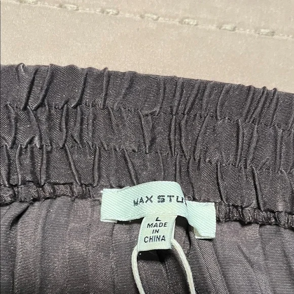 New Max Studio chocolate A-Line Pleated Skirt - Picture 7 of 15